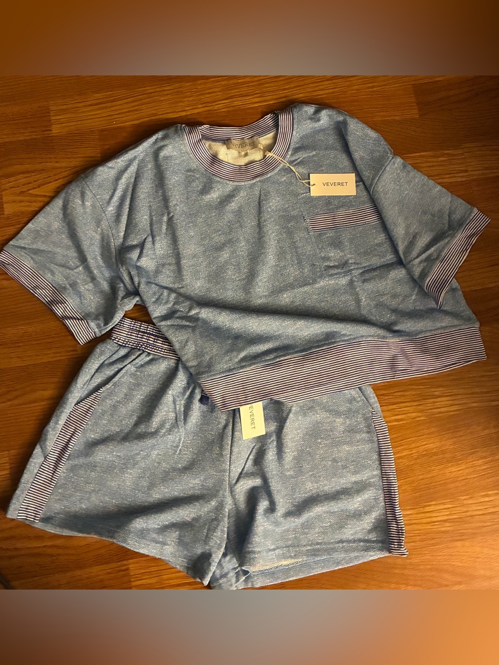 Veveret Blue Stripe-Trim
